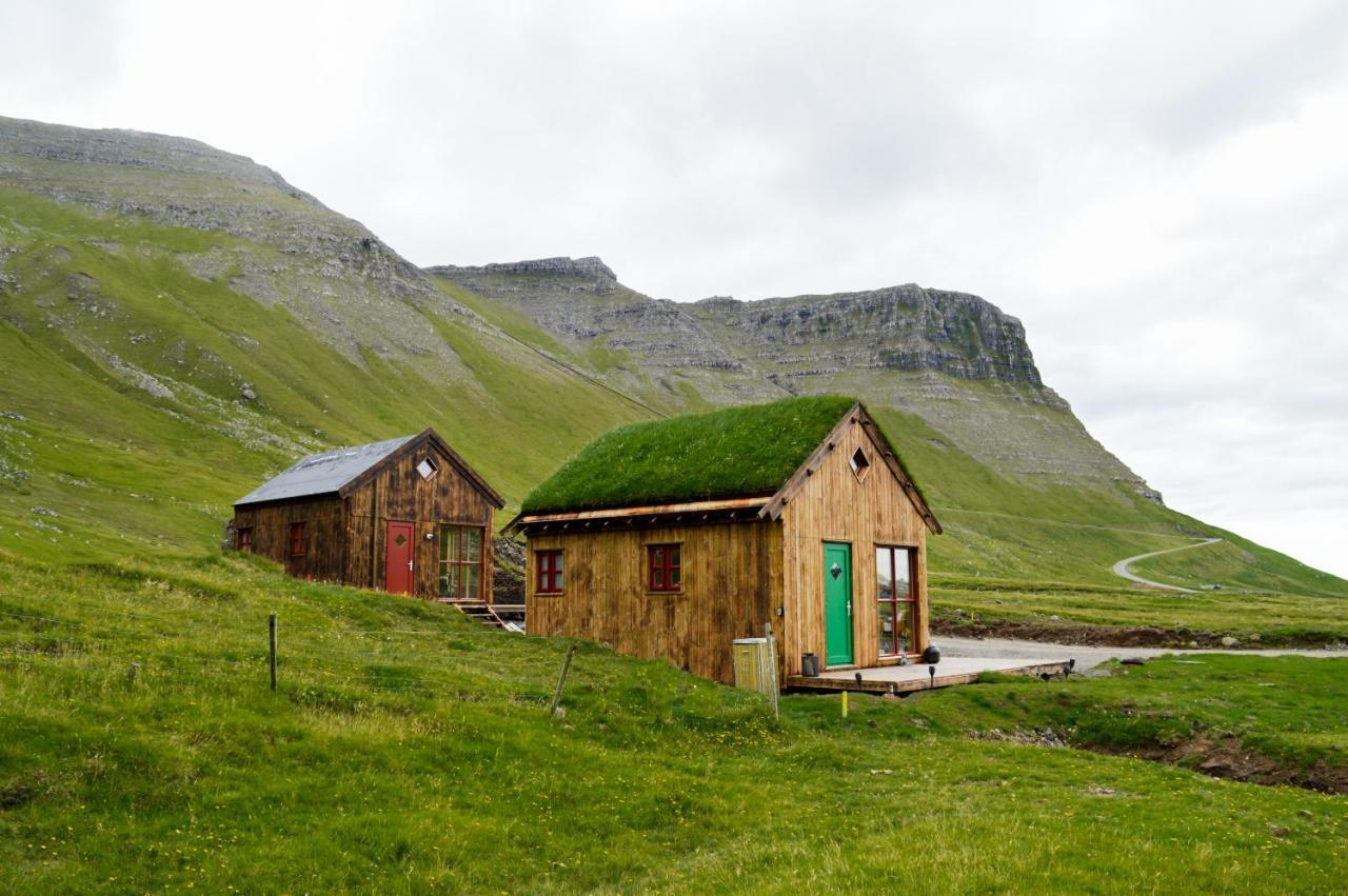 Múlafossur Cottage No 2 by Famous Waterfall in Gásadalur Exterior foto